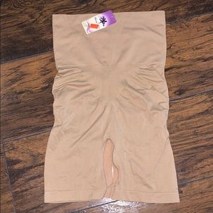 NWT spanks waist trainer